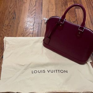 Louis Vuitton Alma PM barely worn